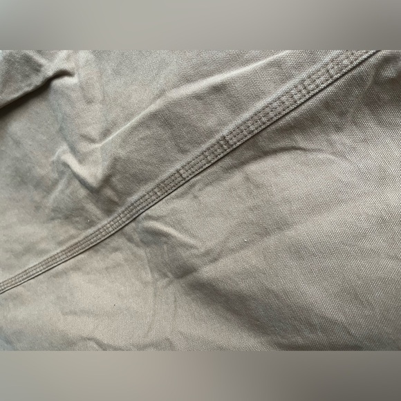 NWT Carhartt Canvas Iowa Hawkeyes Barn Jacket Small - Picture 9 of 10